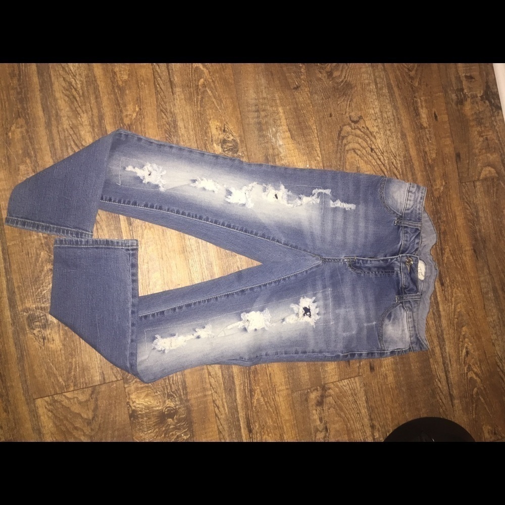Litz size 28 distressed straight stretch‎ comfy medium wash